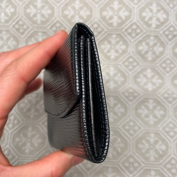 Authentic Louis Vuitton Black Epi Leather Coin Purse Wallet - Picture 3 of 8